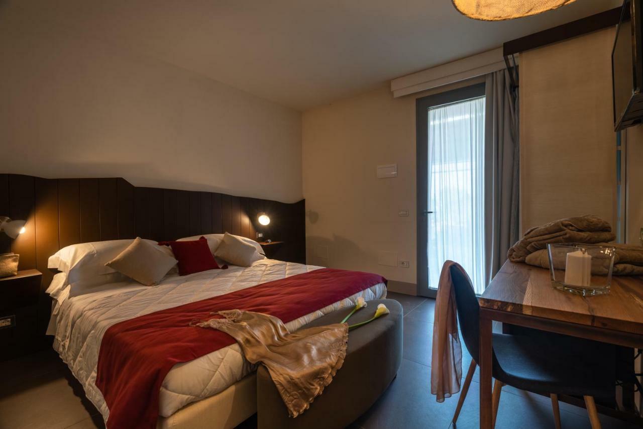 Podere Maremma & Ristorante Farm stay *